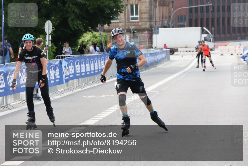 29.06.2025 - hella hamburg halbmarathon Strokosch-Dieckow http://msf.ph/oto/8194256 29.06.2025 09:38:07 Ziel 20059, 20061 meine-sportfotos.de
