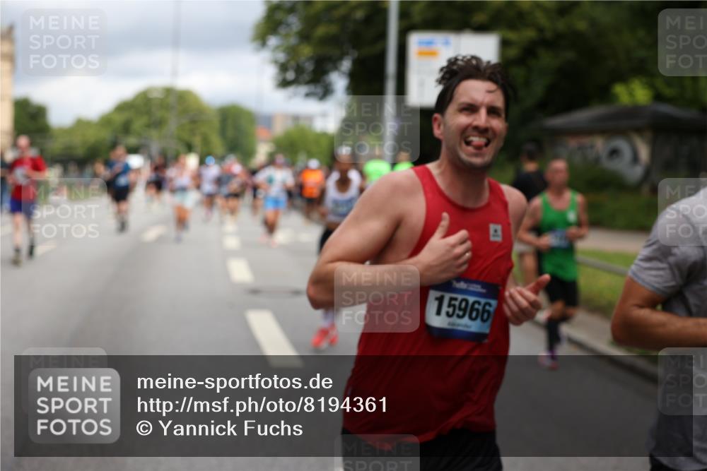 29.06.2025 - hella hamburg halbmarathon Yannick Fuchs http://msf.ph/oto/8194361 29.06.2025 10:44:10 20KM 1216, 1321, 2020, 2234, 2788, 3296, 3414, 3543, 3562, 3852, 3947, 4247, 4933, 5447, 5894, 5978, 6125, 6282, 7100, 7657, 8153, 8313, 8454, 8576, 8689, 8813, 8899, 8921, 9031, 9303, 9491, 9551, 10480, 10750, 11339, 11975, 12203, 12235, 12527, 12733, 13159, 13225, 13282, 13463, 13758, 13812, 13976, 14562, 14794, 15620, 15966, 16000, 16242, 16403, 16732, 16843, 16877, 16887, 17001, 17282, 17319, 18228, 18229, 18350, 18451, 18499, 18884 meine-sportfotos.de