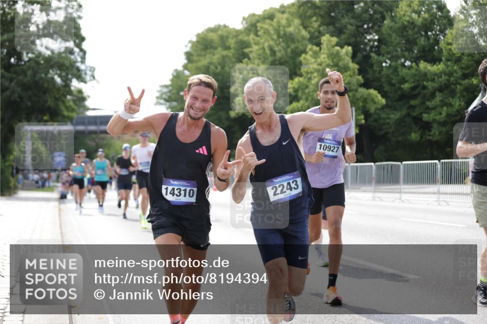 29.06.2025 - hella hamburg halbmarathon Jannik Wohlers http://msf.ph/oto/8194394 29.06.2025 09:46:16 Lombardsbrücke 1344, 1889, 2243, 4477, 4944, 5048, 5152, 6683, 7628, 8312, 10298, 10927, 10929, 11230, 11304, 11661, 12447, 12899, 12987, 13493, 13494, 13961, 14310, 14450, 15902, 16243, 16505, 16619, 16811, 16957, 17137, 17751, 18026, 18277, 18422, 18824 meine-sportfotos.de