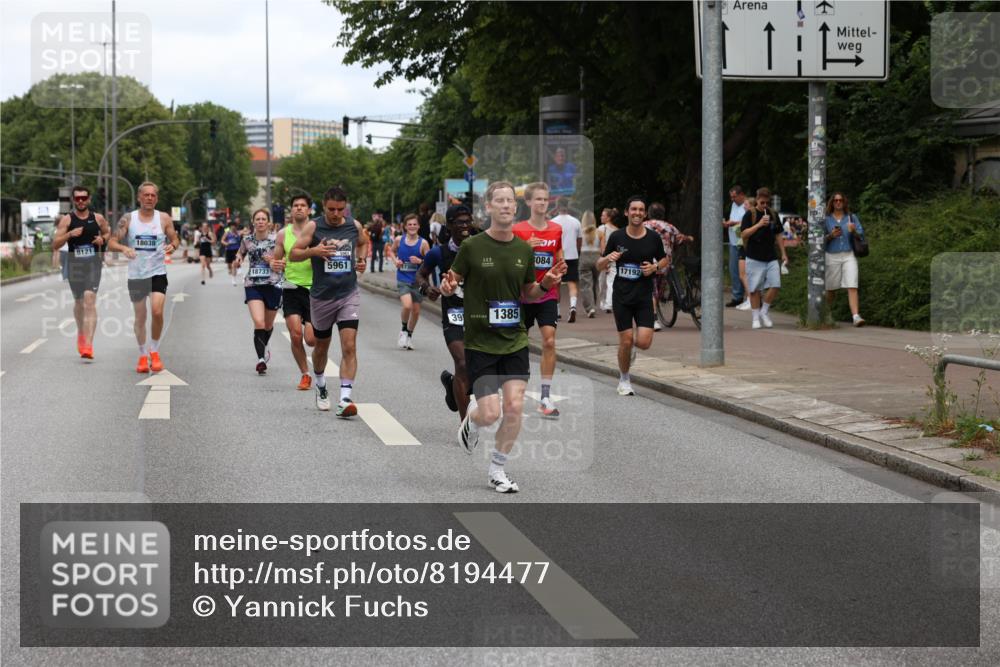 29.06.2025 - hella hamburg halbmarathon Yannick Fuchs http://msf.ph/oto/8194477 29.06.2025 10:31:32 20KM 1385, 1411, 1571, 3959, 4865, 5003, 5092, 5315, 5961, 6529, 7482, 7831, 8084, 8121, 8362, 9296, 9313, 10680, 10738, 11120, 11833, 13972, 15261, 16523, 17024, 17192, 17306, 17658, 17723, 18038, 18062, 18384, 18733, 18824 meine-sportfotos.de