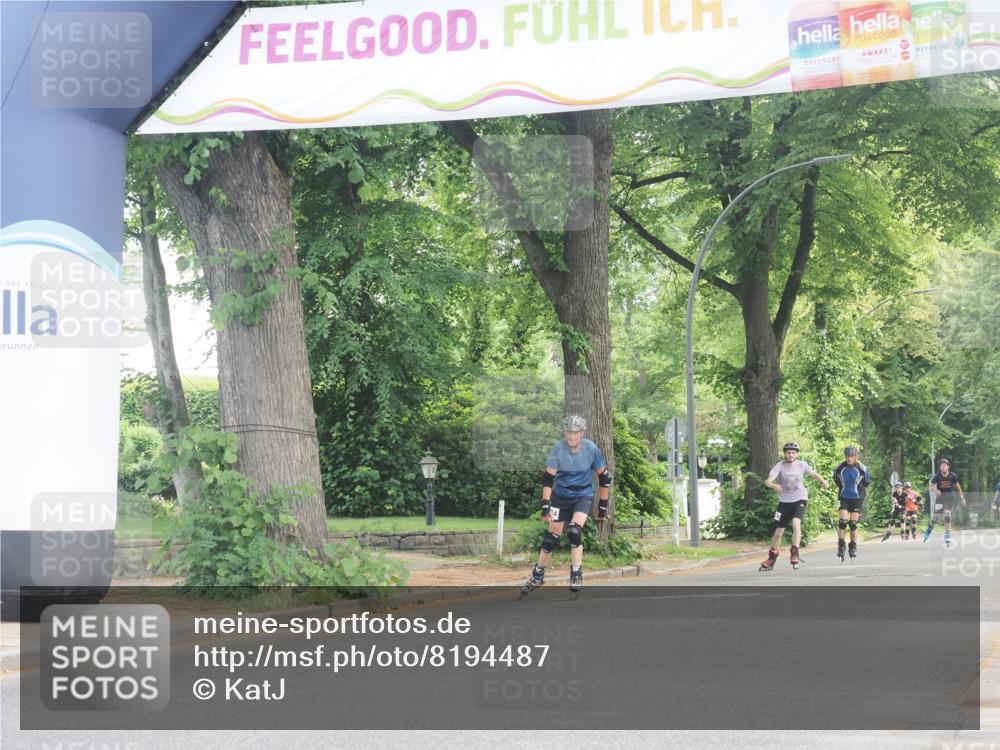 29.06.2025 - hella hamburg halbmarathon KatJ http://msf.ph/oto/8194487 29.06.2025 09:27:41 Zwischen KM18-KM19  meine-sportfotos.de