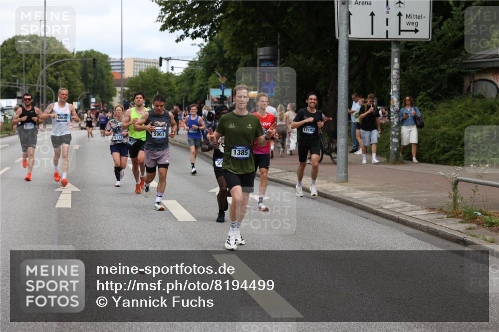 29.06.2025 - hella hamburg halbmarathon Yannick Fuchs http://msf.ph/oto/8194499 29.06.2025 10:31:32 20KM 1385, 1411, 1571, 3959, 4865, 5003, 5092, 5315, 5961, 6529, 7482, 7831, 8084, 8121, 8362, 9296, 9313, 10680, 10738, 11120, 11833, 13972, 15261, 16523, 17024, 17192, 17306, 17658, 17723, 18038, 18062, 18384, 18733, 18824 meine-sportfotos.de