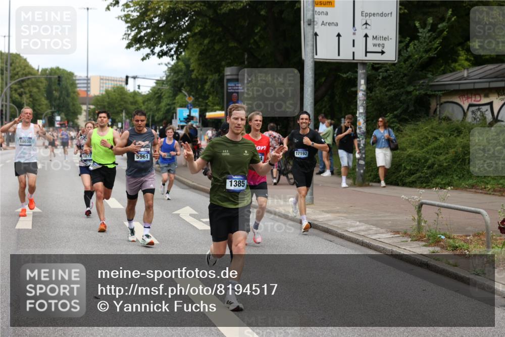 29.06.2025 - hella hamburg halbmarathon Yannick Fuchs http://msf.ph/oto/8194517 29.06.2025 10:31:33 20KM 1385, 1411, 1571, 3959, 4860, 4865, 5003, 5092, 5315, 5961, 6529, 7482, 7831, 8084, 8121, 8362, 9296, 9313, 10680, 10738, 11120, 11833, 13972, 15261, 16523, 17024, 17192, 17306, 17658, 17723, 18038, 18062, 18384, 18733, 18824 meine-sportfotos.de