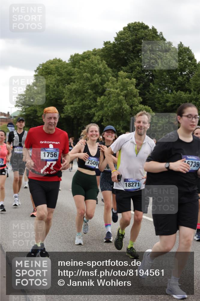 29.06.2025 - hella hamburg halbmarathon Jannik Wohlers http://msf.ph/oto/8194561 29.06.2025 11:13:55 Lombardsbrücke 1279, 1454, 1756, 1757, 2117, 2251, 2431, 2465, 2493, 3299, 3587, 3588, 3655, 3682, 3683, 3784, 3972, 4126, 4529, 4753, 5153, 5241, 5502, 5679, 5972, 6420, 6445, 6525, 6558, 7112, 7492, 7500, 7595, 7639, 7665, 7814, 8291, 8524, 8570, 8832, 8880, 9578, 9726, 9825, 9841, 9941, 9952, 10127, 10185, 10273, 10457, 11090, 11312, 11480, 11529, 11746, 11845, 12300, 12612, 12749, 13146, 13278, 13404, 13639, 13718, 13790, 13815, 13977, 14568, 17479, 17624 meine-sportfotos.de
