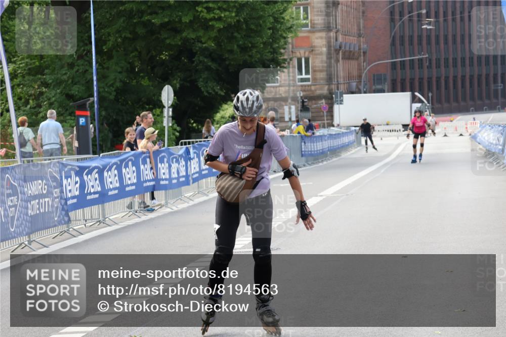 29.06.2025 - hella hamburg halbmarathon Strokosch-Dieckow http://msf.ph/oto/8194563 29.06.2025 09:38:27 Ziel 20298 meine-sportfotos.de