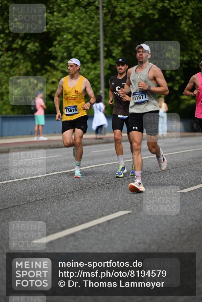 29.06.2025 - hella hamburg halbmarathon Dr. Thomas Lammeyer http://msf.ph/oto/8194579 29.06.2025 09:47:47 Kennedybrücke 1065, 2021, 2879, 3075, 3845, 3968, 4678, 7349, 8731, 9047, 10790 meine-sportfotos.de
