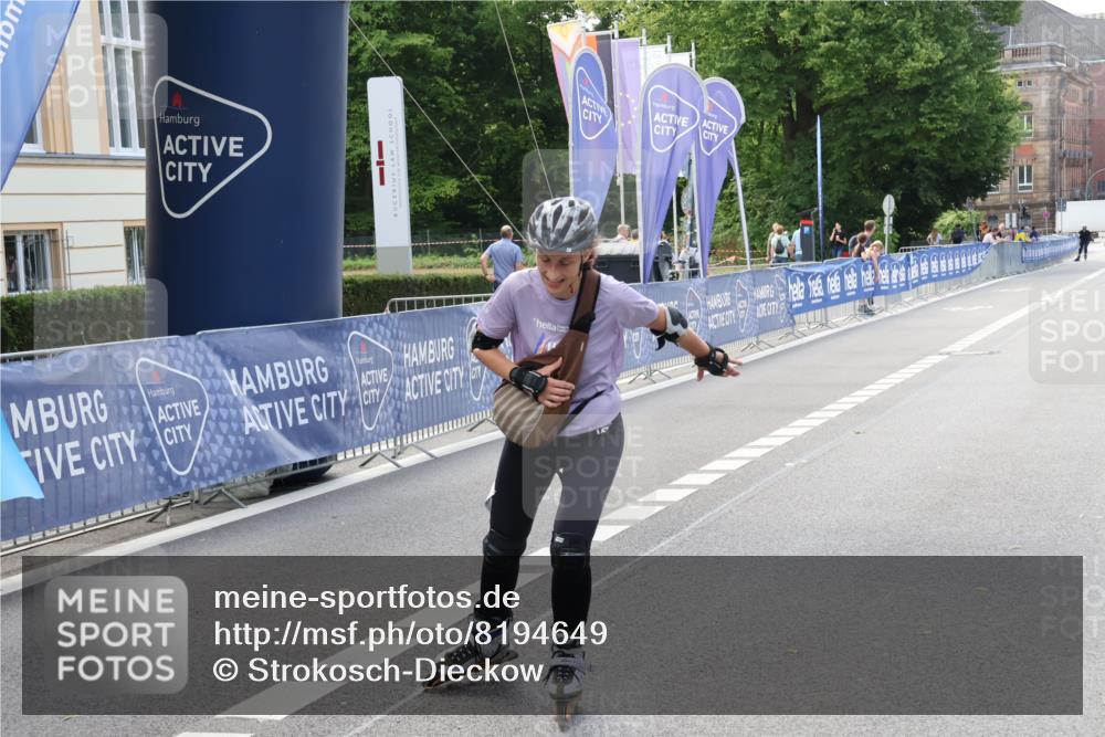 29.06.2025 - hella hamburg halbmarathon Strokosch-Dieckow http://msf.ph/oto/8194649 29.06.2025 09:38:29 Ziel 20185, 20298 meine-sportfotos.de