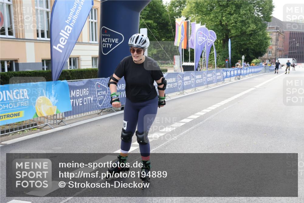 29.06.2025 - hella hamburg halbmarathon Strokosch-Dieckow http://msf.ph/oto/8194889 29.06.2025 09:38:56 Ziel 20323, 20498 meine-sportfotos.de