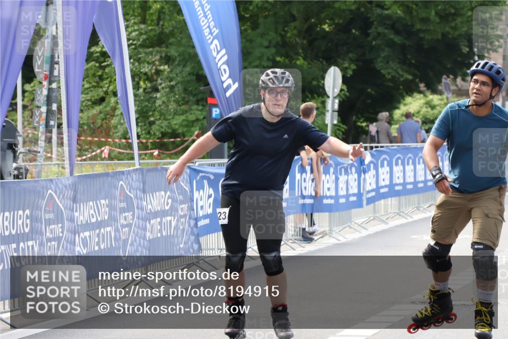 29.06.2025 - hella hamburg halbmarathon Strokosch-Dieckow http://msf.ph/oto/8194915 29.06.2025 09:39:03 Ziel 20323 meine-sportfotos.de
