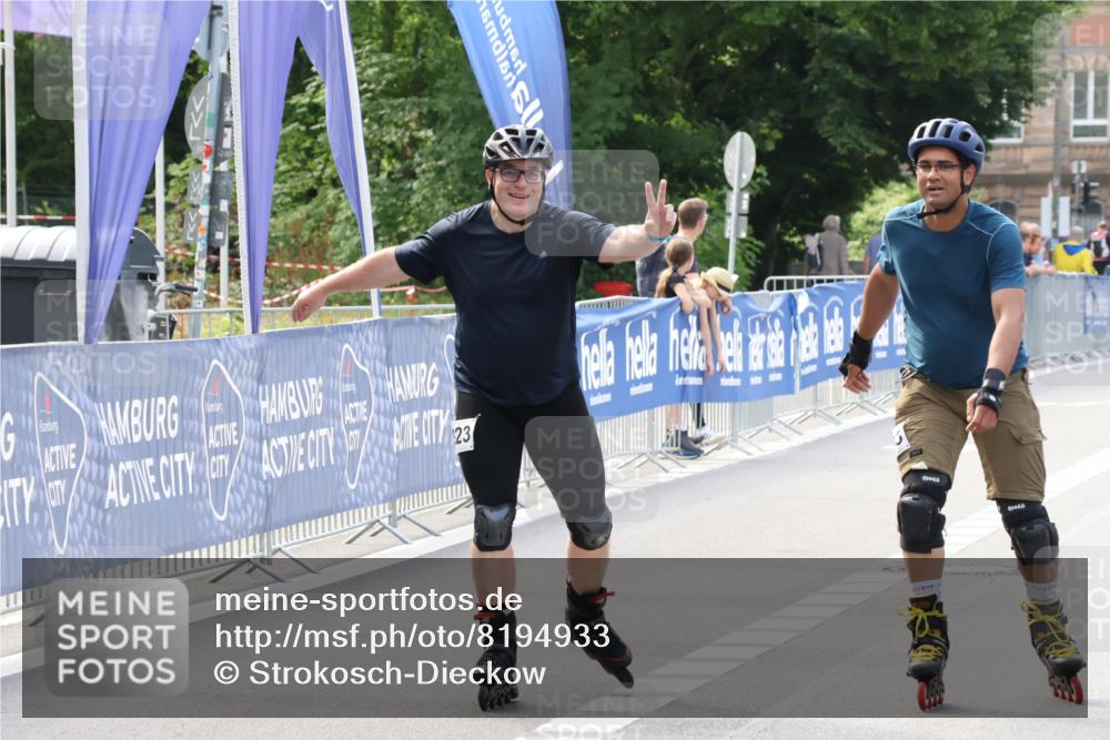 29.06.2025 - hella hamburg halbmarathon Strokosch-Dieckow http://msf.ph/oto/8194933 29.06.2025 09:39:04 Ziel 20323 meine-sportfotos.de