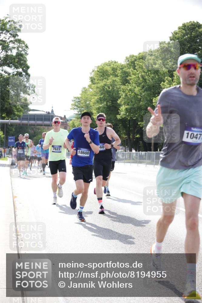 29.06.2025 - hella hamburg halbmarathon Jannik Wohlers http://msf.ph/oto/8194955 29.06.2025 09:46:24 Lombardsbrücke 1053, 2243, 4944, 5048, 5152, 5660, 6683, 7080, 7466, 7622, 7628, 7867, 8312, 10477, 10927, 11304, 11661, 11898, 12447, 12899, 13199, 13493, 13494, 13729, 14310, 14450, 14899, 16417, 16505, 16619, 16811, 16881, 16957, 17137, 17329, 17751, 18026, 18277, 18357, 18600, 18824 meine-sportfotos.de