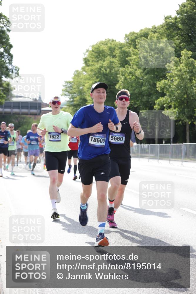 29.06.2025 - hella hamburg halbmarathon Jannik Wohlers http://msf.ph/oto/8195014 29.06.2025 09:46:25 Lombardsbrücke 1053, 1577, 2243, 4944, 5048, 5152, 5660, 6683, 7080, 7466, 7622, 7628, 7867, 8312, 8323, 10477, 10927, 11898, 12447, 12899, 13199, 13493, 13494, 13729, 14310, 14450, 14899, 16417, 16505, 16619, 16881, 16957, 17137, 17329, 17751, 18026, 18277, 18357, 18600, 18824 meine-sportfotos.de