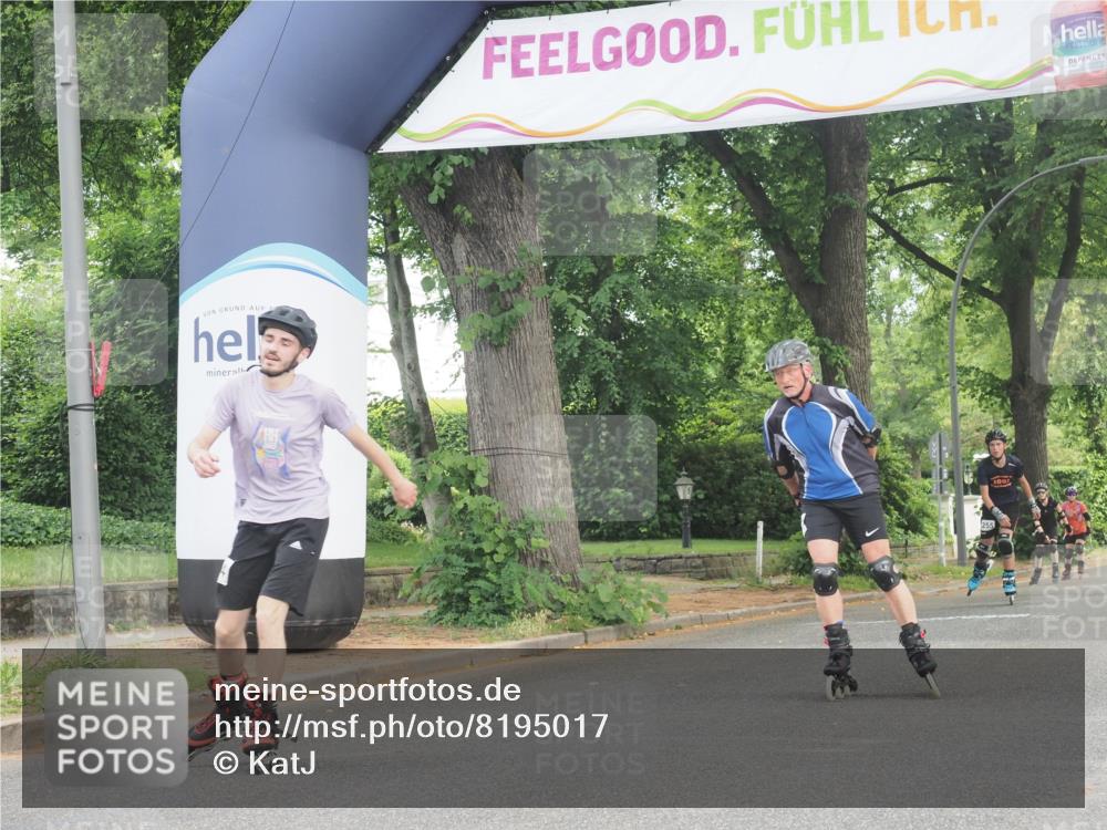 29.06.2025 - hella hamburg halbmarathon KatJ http://msf.ph/oto/8195017 29.06.2025 09:27:45 Zwischen KM18-KM19  meine-sportfotos.de