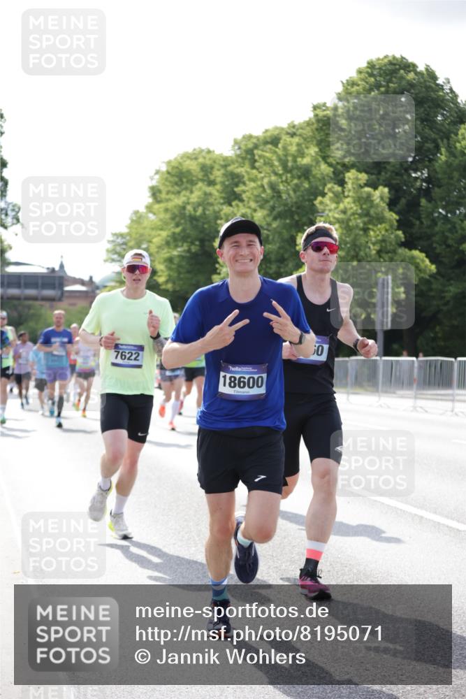 29.06.2025 - hella hamburg halbmarathon Jannik Wohlers http://msf.ph/oto/8195071 29.06.2025 09:46:25 Lombardsbrücke 1053, 1577, 2243, 4944, 5048, 5152, 5660, 6683, 7080, 7466, 7622, 7628, 7867, 8312, 8323, 10477, 10927, 11898, 12447, 12899, 13199, 13493, 13494, 13729, 14310, 14450, 14899, 16417, 16505, 16619, 16881, 16957, 17137, 17329, 17751, 18026, 18277, 18357, 18600, 18824 meine-sportfotos.de