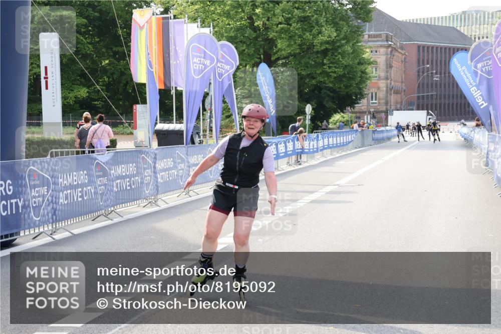 29.06.2025 - hella hamburg halbmarathon Strokosch-Dieckow http://msf.ph/oto/8195092 29.06.2025 09:39:17 Ziel 20167 meine-sportfotos.de