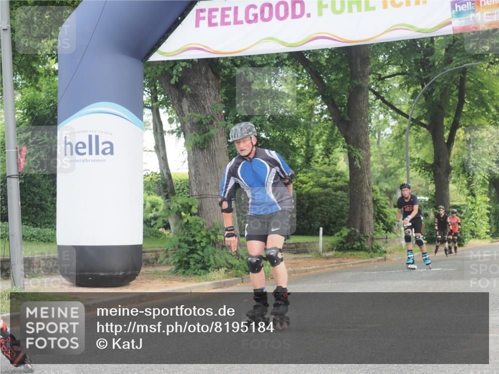 29.06.2025 - hella hamburg halbmarathon KatJ http://msf.ph/oto/8195184 29.06.2025 09:27:45 Zwischen KM18-KM19  meine-sportfotos.de