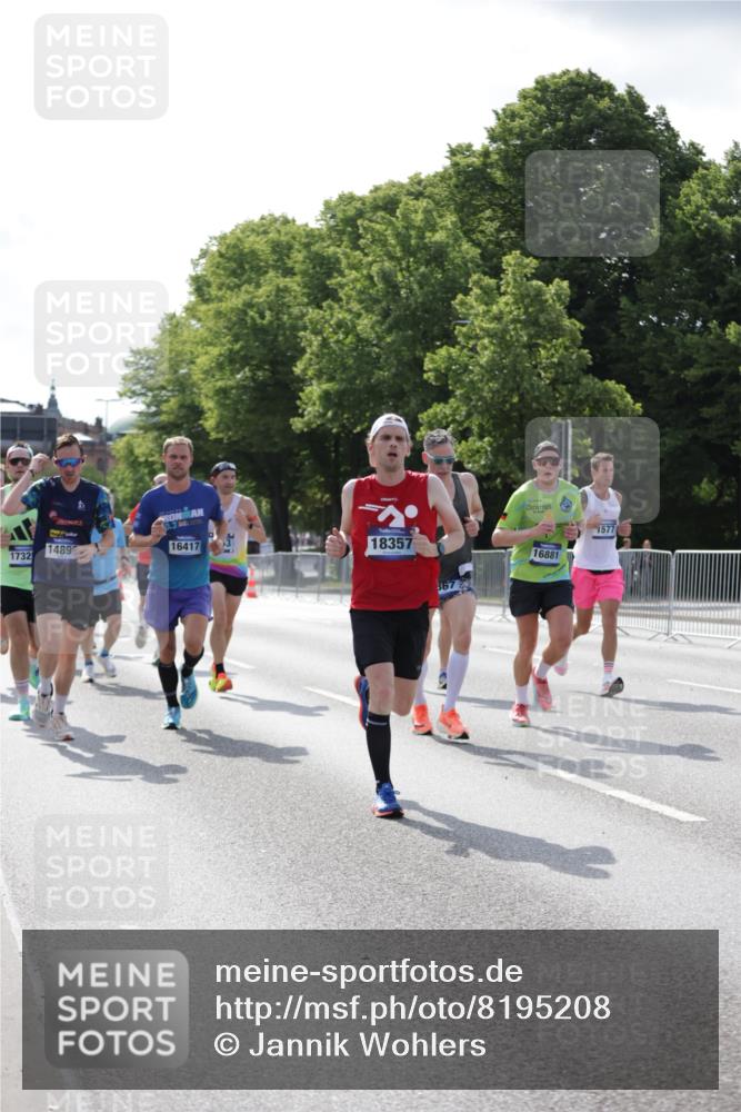 29.06.2025 - hella hamburg halbmarathon Jannik Wohlers http://msf.ph/oto/8195208 29.06.2025 09:46:28 Lombardsbrücke 1053, 1411, 1577, 2243, 5048, 5152, 5193, 5660, 6683, 7080, 7466, 7622, 7628, 7867, 8312, 8323, 10477, 10927, 11898, 12447, 12899, 13199, 13493, 13494, 13729, 14310, 14385, 14841, 14899, 16417, 16505, 16619, 16881, 17014, 17137, 17329, 17751, 18026, 18357, 18600, 18824, 18986 meine-sportfotos.de