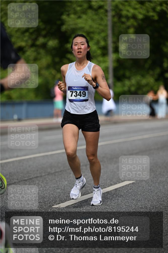29.06.2025 - hella hamburg halbmarathon Dr. Thomas Lammeyer http://msf.ph/oto/8195244 29.06.2025 09:47:50 Kennedybrücke 1065, 2021, 2879, 3075, 3845, 3968, 4678, 5367, 7349, 8473, 8731, 9047, 10790, 10848 meine-sportfotos.de