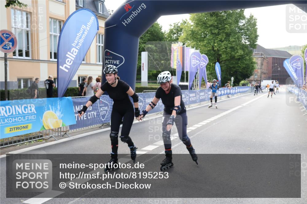 29.06.2025 - hella hamburg halbmarathon Strokosch-Dieckow http://msf.ph/oto/8195253 29.06.2025 09:39:37 Ziel 20002, 20009, 20064, 20065, 20073, 20203, 20382 meine-sportfotos.de