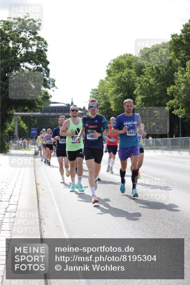 29.06.2025 - hella hamburg halbmarathon Jannik Wohlers http://msf.ph/oto/8195304 29.06.2025 09:46:29 Lombardsbrücke 1053, 1411, 1577, 2243, 5152, 5193, 5660, 6683, 7080, 7466, 7622, 7628, 7867, 8312, 8323, 10477, 10927, 11898, 12447, 12899, 13199, 13493, 13494, 13729, 14069, 14310, 14385, 14841, 14899, 16417, 16505, 16619, 16881, 17014, 17137, 17329, 17751, 18026, 18357, 18600, 18824, 18906, 18986 meine-sportfotos.de