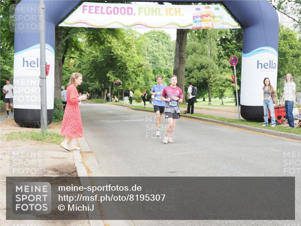 29.06.2025 - hella hamburg halbmarathon MichiJ http://msf.ph/oto/8195307 29.06.2025 10:20:30 Zwischen KM18-KM19 2460, 2851, 7880, 11857, 13754, 17322, 18177 meine-sportfotos.de