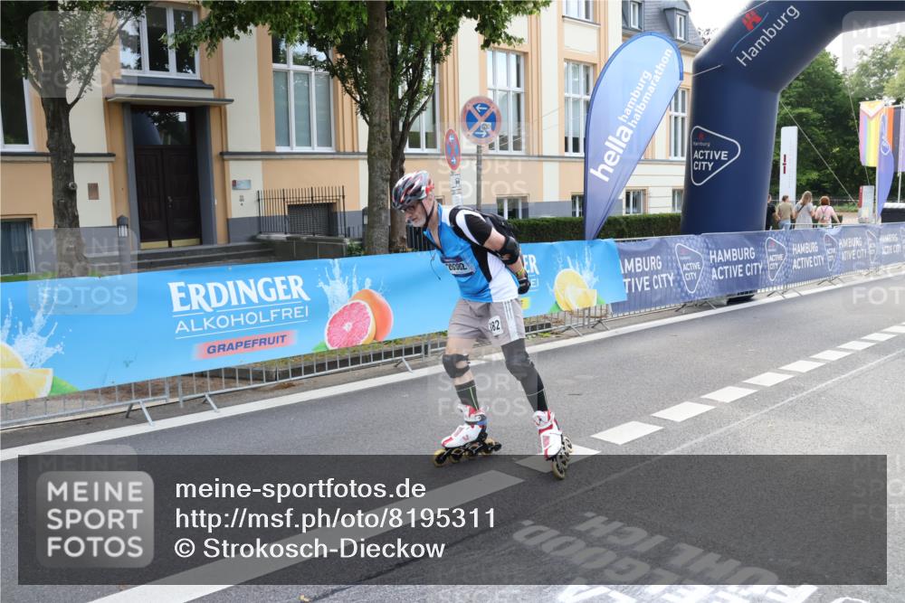 29.06.2025 - hella hamburg halbmarathon Strokosch-Dieckow http://msf.ph/oto/8195311 29.06.2025 09:39:42 Ziel 20002, 20034, 20037, 20073, 20203, 20382, 20476 meine-sportfotos.de