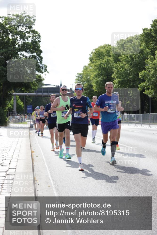 29.06.2025 - hella hamburg halbmarathon Jannik Wohlers http://msf.ph/oto/8195315 29.06.2025 09:46:29 Lombardsbrücke 1053, 1411, 1577, 2243, 5152, 5193, 5660, 6683, 7080, 7466, 7622, 7628, 7867, 8312, 8323, 10477, 10927, 11898, 12447, 12899, 13199, 13493, 13494, 13729, 14069, 14310, 14385, 14841, 14899, 16417, 16505, 16619, 16881, 17014, 17137, 17329, 17751, 18026, 18357, 18600, 18824, 18906, 18986 meine-sportfotos.de