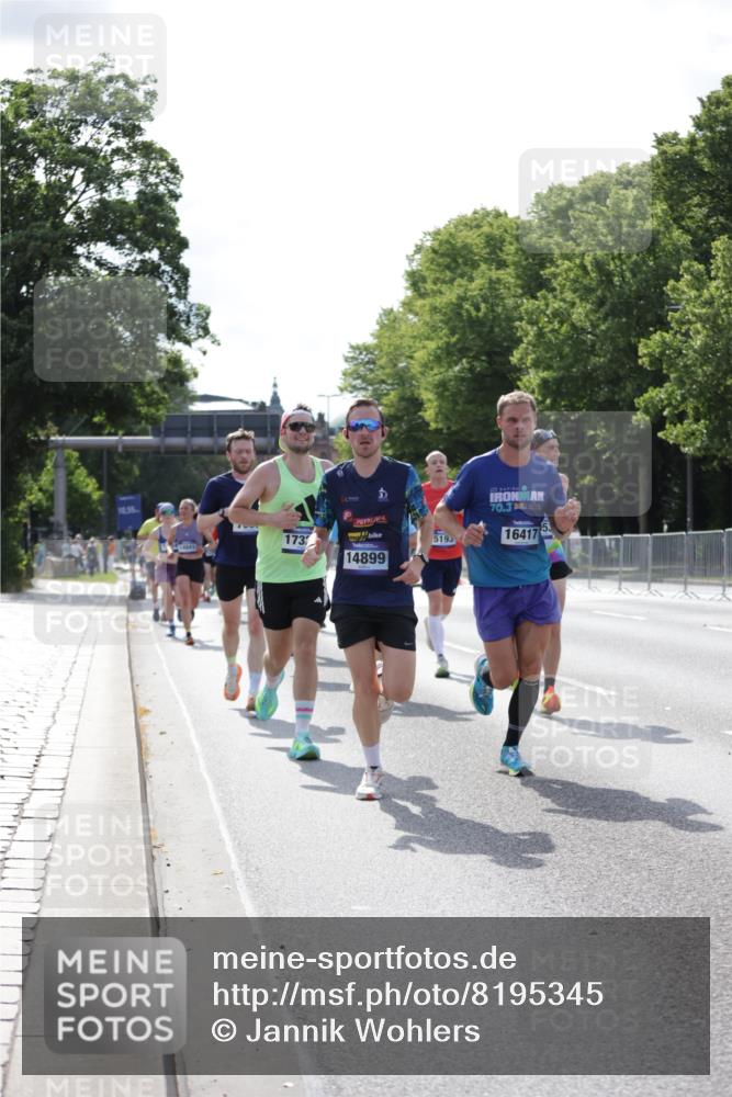 29.06.2025 - hella hamburg halbmarathon Jannik Wohlers http://msf.ph/oto/8195345 29.06.2025 09:46:29 Lombardsbrücke 1053, 1411, 1577, 2243, 5152, 5193, 5660, 6683, 7080, 7466, 7622, 7628, 7867, 8312, 8323, 10477, 10927, 11898, 12447, 12899, 13199, 13493, 13494, 13729, 14069, 14310, 14385, 14841, 14899, 16417, 16505, 16619, 16881, 17014, 17137, 17329, 17751, 18026, 18357, 18600, 18824, 18906, 18986 meine-sportfotos.de