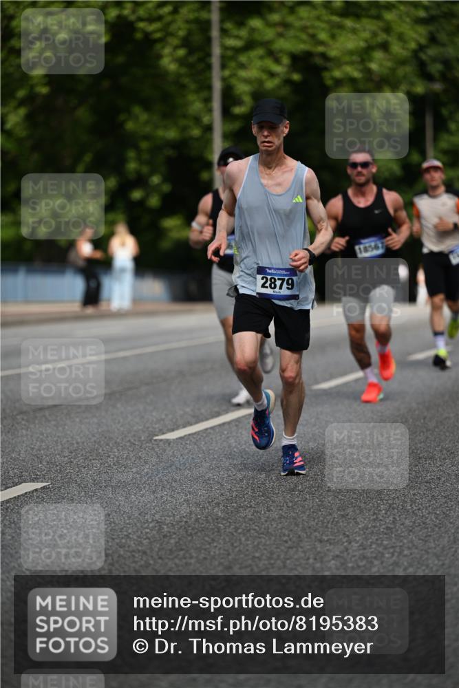 29.06.2025 - hella hamburg halbmarathon Dr. Thomas Lammeyer http://msf.ph/oto/8195383 29.06.2025 09:47:51 Kennedybrücke 1065, 2021, 2879, 3075, 3845, 3968, 4678, 5367, 7349, 8473, 8731, 10790, 10848 meine-sportfotos.de