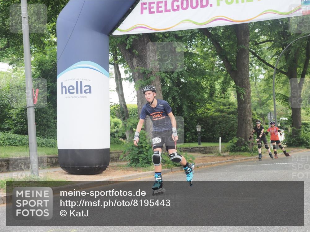 29.06.2025 - hella hamburg halbmarathon KatJ http://msf.ph/oto/8195443 29.06.2025 09:27:47 Zwischen KM18-KM19  meine-sportfotos.de