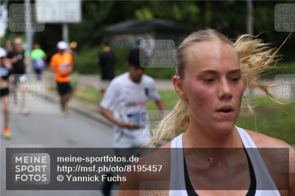 29.06.2025 - hella hamburg halbmarathon Yannick Fuchs http://msf.ph/oto/8195457 29.06.2025 10:44:16 20KM 1216, 1321, 1399, 1630, 2020, 2234, 2788, 3296, 3414, 3852, 3947, 4127, 4247, 4933, 5447, 5894, 6125, 6282, 8153, 8313, 8576, 8657, 8689, 8899, 8921, 9031, 9303, 9551, 10371, 10480, 10750, 11455, 11975, 12203, 12235, 12527, 12733, 13225, 13282, 13463, 13609, 13758, 13812, 14562, 14794, 15620, 16000, 16242, 16403, 16732, 16806, 16887, 17247, 17282, 17319, 18228, 18229, 18451, 18499, 18657, 18658, 18884 meine-sportfotos.de