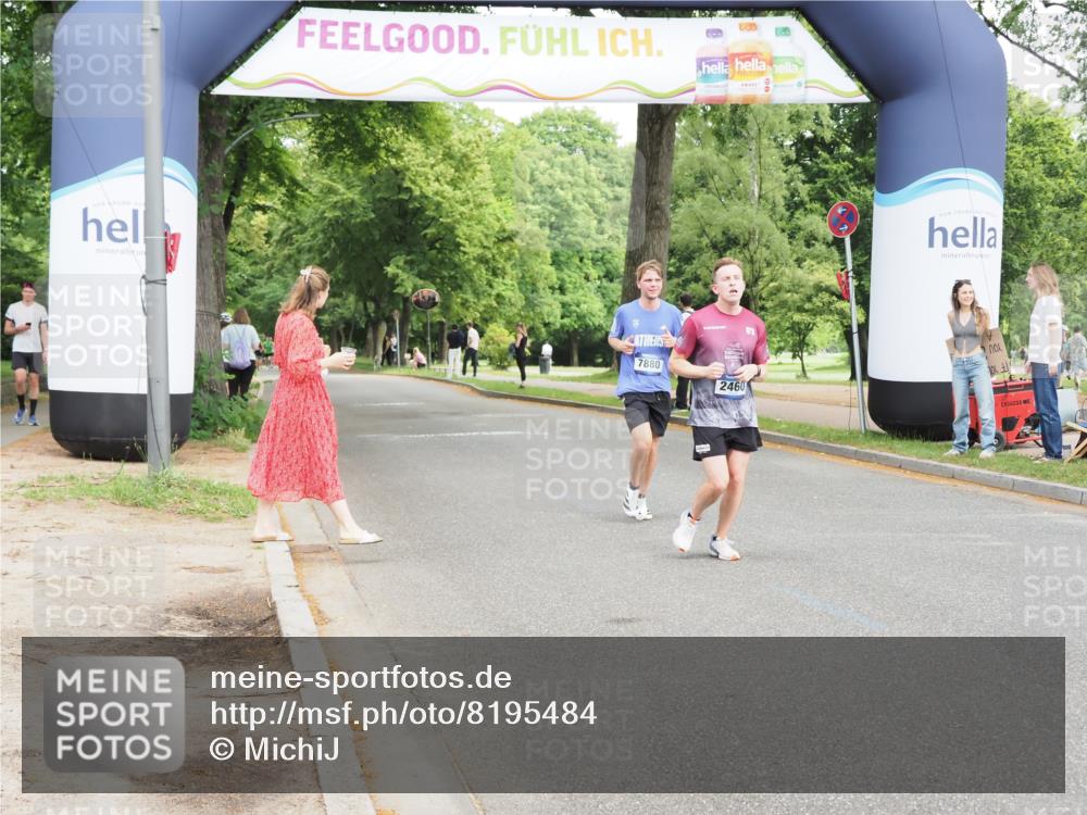 29.06.2025 - hella hamburg halbmarathon MichiJ http://msf.ph/oto/8195484 29.06.2025 10:20:31 Zwischen KM18-KM19 2460, 2851, 7880, 13754, 17322, 18177 meine-sportfotos.de