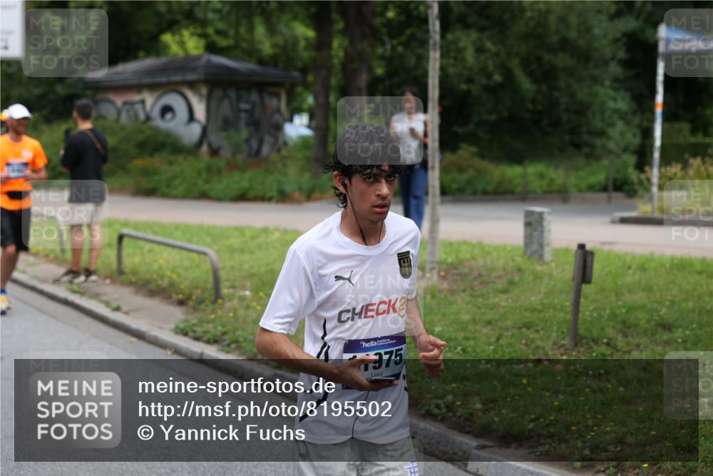 29.06.2025 - hella hamburg halbmarathon Yannick Fuchs http://msf.ph/oto/8195502 29.06.2025 10:44:17 20KM 1119, 1216, 1321, 1399, 1630, 2020, 2234, 2788, 3296, 3414, 3852, 3947, 4127, 4247, 4933, 5447, 5894, 6125, 6282, 8153, 8313, 8576, 8657, 8689, 8899, 8921, 9031, 9303, 9551, 10371, 10480, 10750, 11455, 11975, 12203, 12235, 12527, 12733, 13225, 13282, 13463, 13609, 13758, 13812, 14562, 14794, 15620, 16000, 16242, 16403, 16732, 16806, 16887, 17247, 17282, 17319, 18228, 18229, 18451, 18499, 18657, 18658, 18884 meine-sportfotos.de