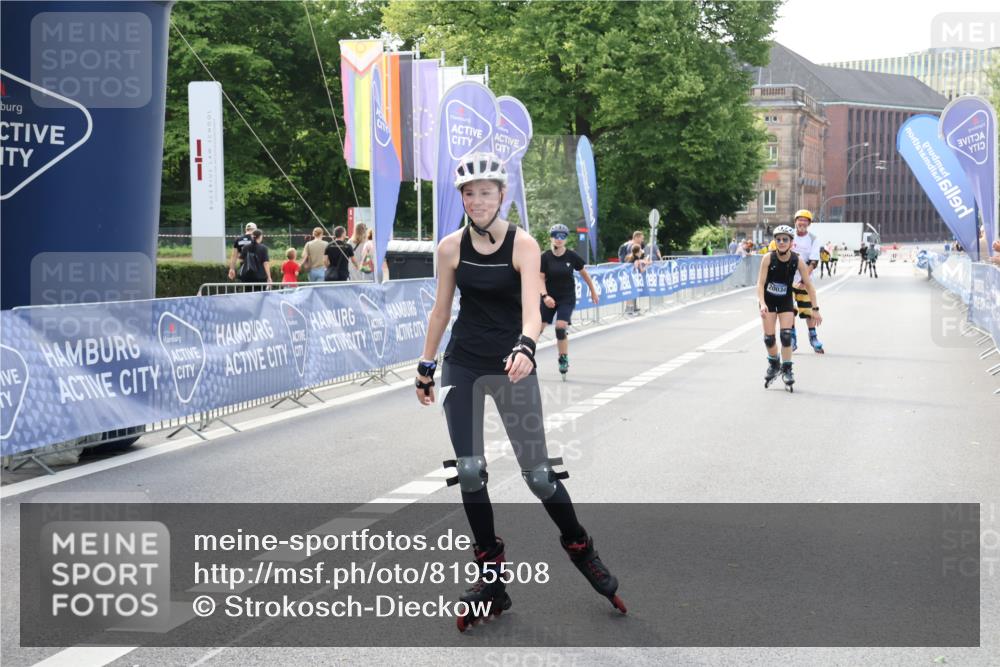 29.06.2025 - hella hamburg halbmarathon Strokosch-Dieckow http://msf.ph/oto/8195508 29.06.2025 09:39:47 Ziel 20034, 20037, 20073, 20203, 20476 meine-sportfotos.de