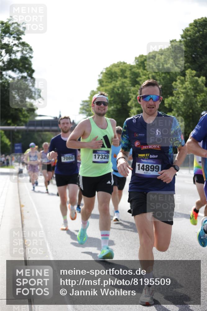 29.06.2025 - hella hamburg halbmarathon Jannik Wohlers http://msf.ph/oto/8195509 29.06.2025 09:46:30 Lombardsbrücke 1053, 1396, 1411, 1577, 2243, 3005, 5152, 5193, 5660, 7080, 7466, 7622, 7628, 7867, 8312, 8323, 10477, 10927, 11898, 12899, 13199, 13493, 13494, 13729, 14069, 14310, 14385, 14841, 14899, 15390, 16417, 16505, 16619, 16881, 17014, 17137, 17329, 18026, 18357, 18600, 18824, 18906, 18986 meine-sportfotos.de