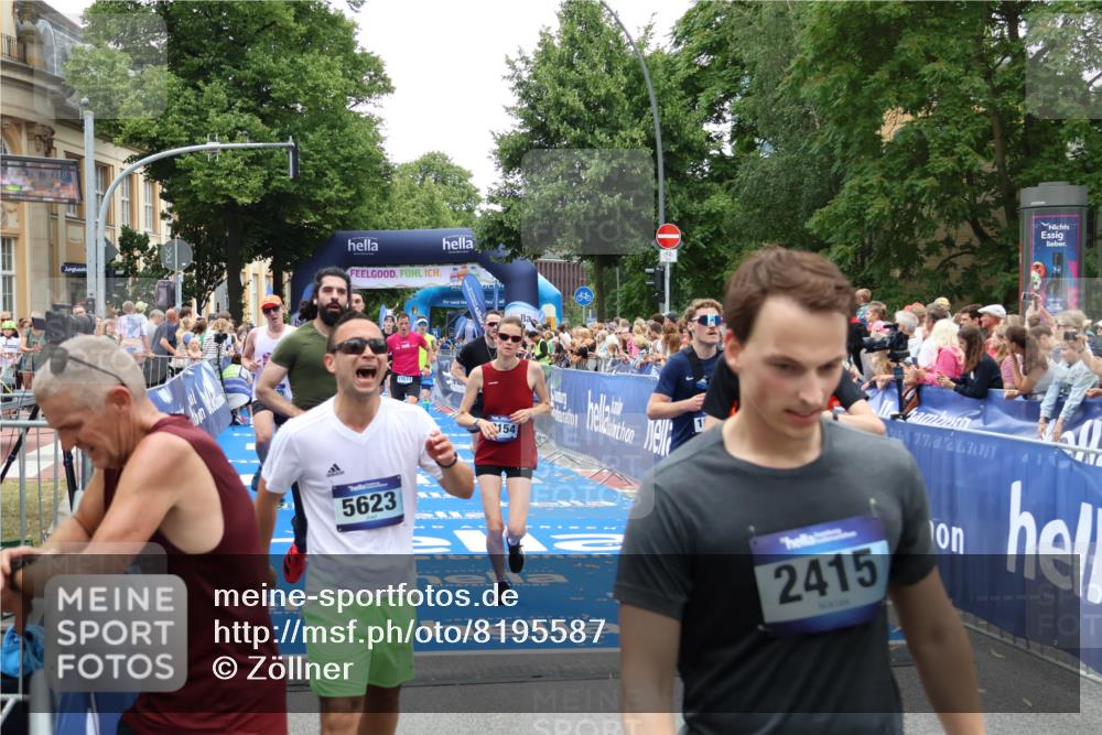 29.06.2025 - hella hamburg halbmarathon Zöllner http://msf.ph/oto/8195587 29.06.2025 10:45:43 Ziel 5047, 6071, 6711, 8668, 11291, 11495, 12154, 14764, 15666, 16617, 17332, 17674, 18862, 18878 meine-sportfotos.de
