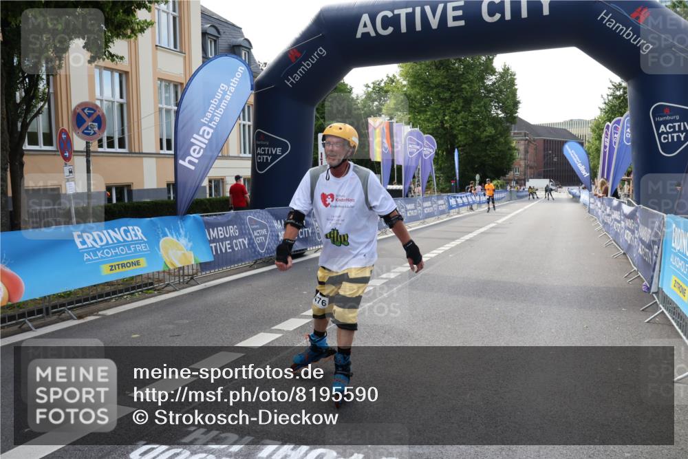 29.06.2025 - hella hamburg halbmarathon Strokosch-Dieckow http://msf.ph/oto/8195590 29.06.2025 09:39:52 Ziel 20034, 20037, 20376, 20476 meine-sportfotos.de