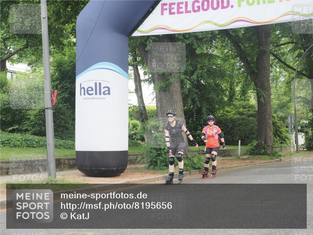 29.06.2025 - hella hamburg halbmarathon KatJ http://msf.ph/oto/8195656 29.06.2025 09:27:49 Zwischen KM18-KM19  meine-sportfotos.de