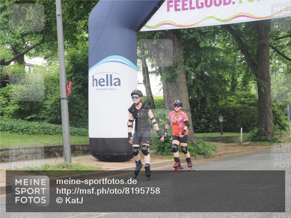 29.06.2025 - hella hamburg halbmarathon KatJ http://msf.ph/oto/8195758 29.06.2025 09:27:49 Zwischen KM18-KM19  meine-sportfotos.de