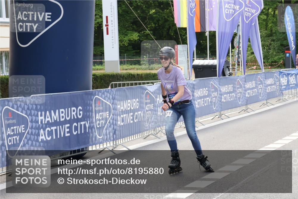 29.06.2025 - hella hamburg halbmarathon Strokosch-Dieckow http://msf.ph/oto/8195880 29.06.2025 09:40:28 Ziel 20171 meine-sportfotos.de