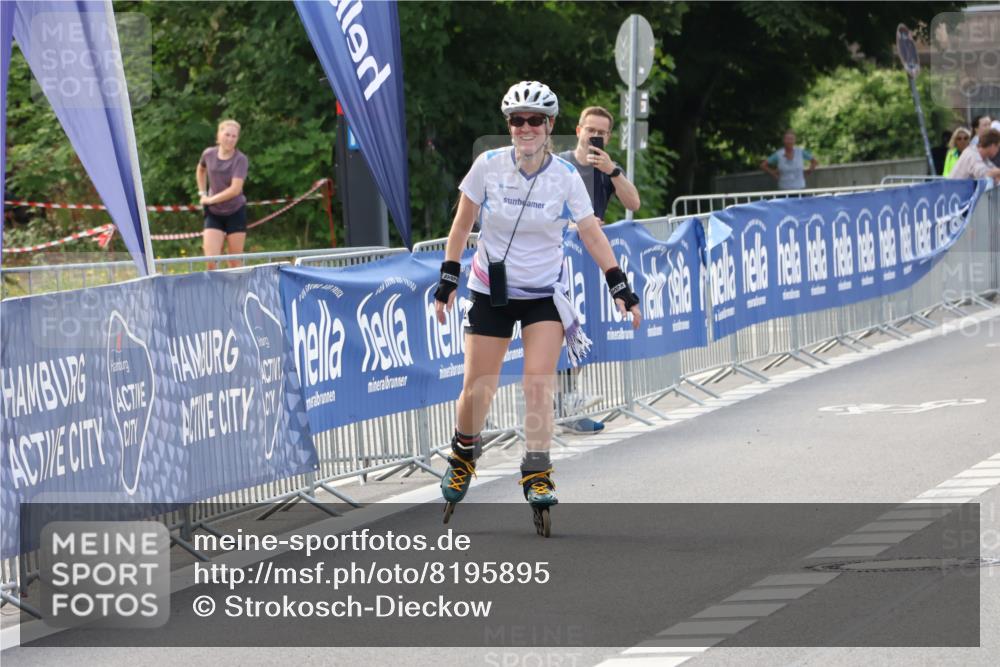 29.06.2025 - hella hamburg halbmarathon Strokosch-Dieckow http://msf.ph/oto/8195895 29.06.2025 09:40:37 Ziel 20022, 20032 meine-sportfotos.de
