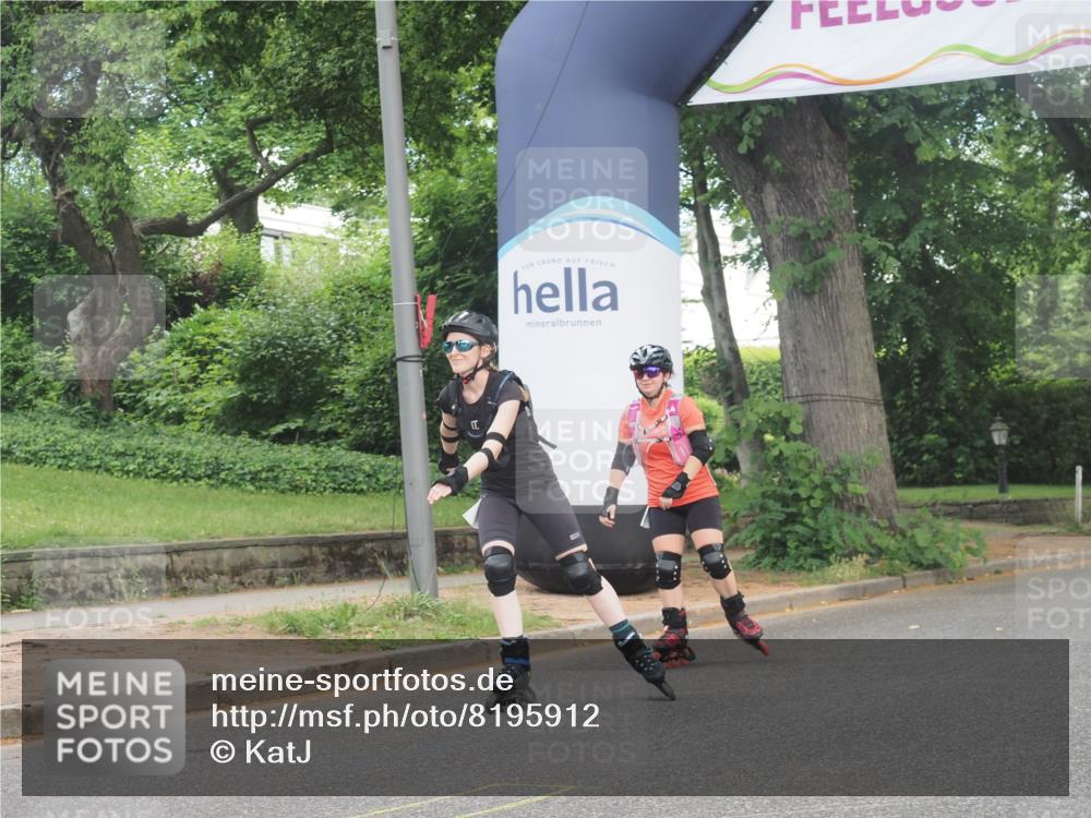 29.06.2025 - hella hamburg halbmarathon KatJ http://msf.ph/oto/8195912 29.06.2025 09:27:50 Zwischen KM18-KM19  meine-sportfotos.de