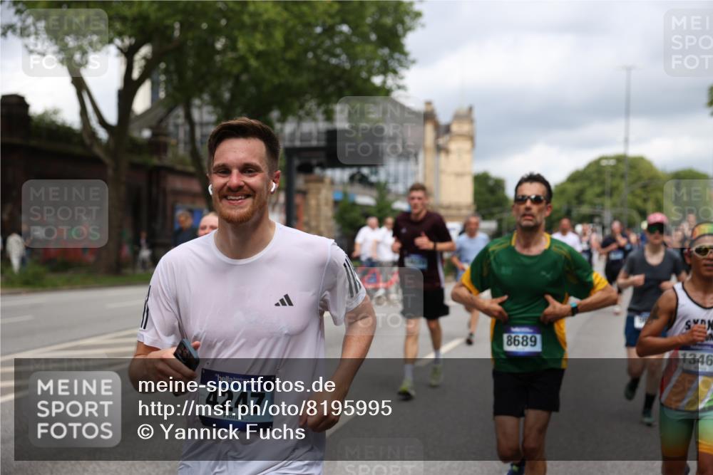 29.06.2025 - hella hamburg halbmarathon Yannick Fuchs http://msf.ph/oto/8195995 29.06.2025 10:44:20 20KM 1119, 1216, 1321, 1399, 1507, 1630, 2020, 2234, 2788, 3296, 3852, 3947, 4127, 4247, 4933, 5447, 5894, 6125, 6282, 7176, 8153, 8313, 8576, 8657, 8689, 8899, 8921, 9031, 9303, 10371, 10480, 10750, 11455, 11607, 11975, 12203, 12235, 12527, 12624, 12733, 13282, 13463, 13609, 13758, 13812, 14257, 14562, 14794, 15620, 15803, 15950, 16000, 16242, 16403, 16716, 16732, 16806, 16887, 17247, 17282, 17319, 18066, 18228, 18229, 18370, 18451, 18499, 18657, 18658, 18811, 18884 meine-sportfotos.de
