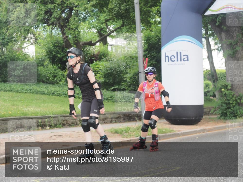29.06.2025 - hella hamburg halbmarathon KatJ http://msf.ph/oto/8195997 29.06.2025 09:27:50 Zwischen KM18-KM19  meine-sportfotos.de