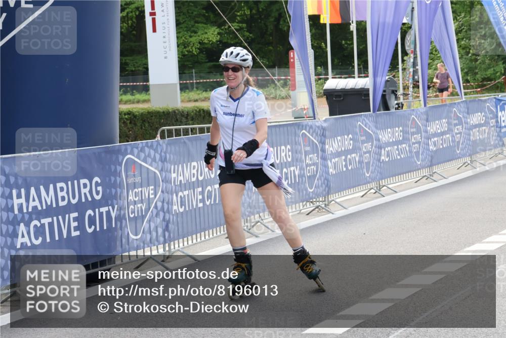 29.06.2025 - hella hamburg halbmarathon Strokosch-Dieckow http://msf.ph/oto/8196013 29.06.2025 09:40:41 Ziel 20022, 20032 meine-sportfotos.de