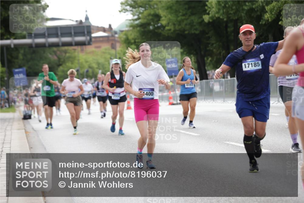 29.06.2025 - hella hamburg halbmarathon Jannik Wohlers http://msf.ph/oto/8196037 29.06.2025 10:24:38 Lombardsbrücke 1740, 2000, 2249, 3920, 4008, 4010, 5126, 7778, 8083, 9573, 11400, 11921, 14649, 15153, 15679, 15942, 17185, 17954, 18194, 18198 meine-sportfotos.de