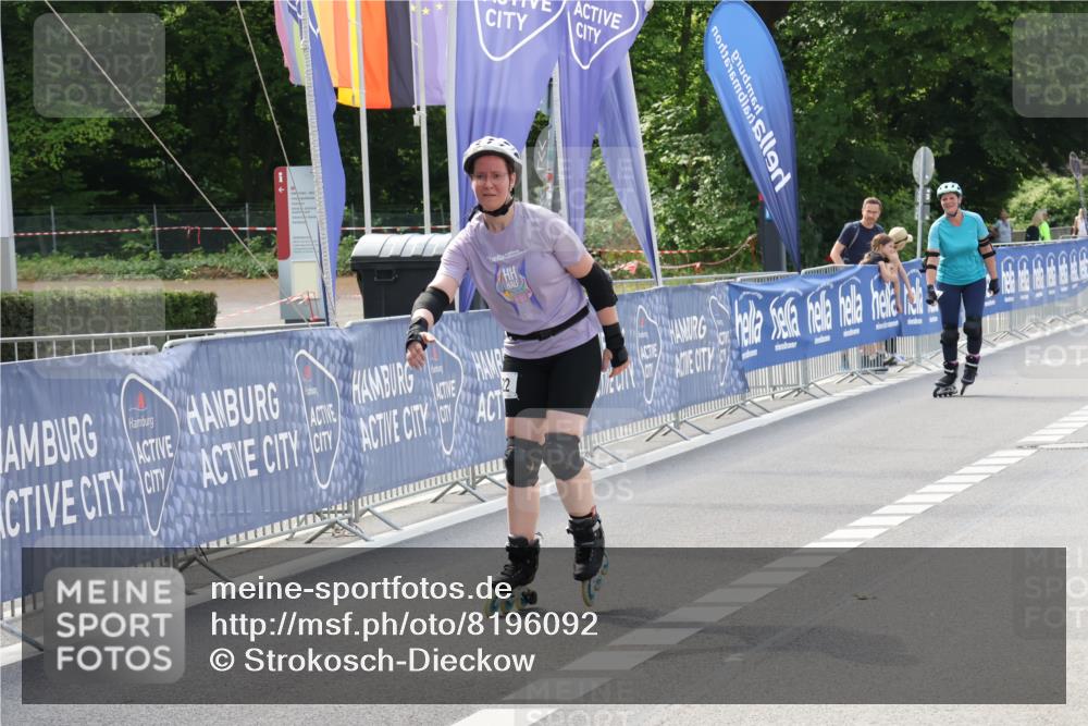 29.06.2025 - hella hamburg halbmarathon Strokosch-Dieckow http://msf.ph/oto/8196092 29.06.2025 09:40:46 Ziel 20022, 20098 meine-sportfotos.de