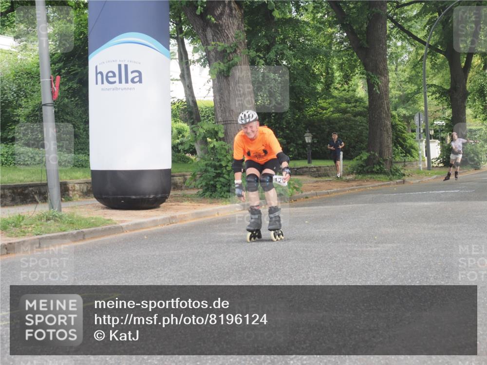 29.06.2025 - hella hamburg halbmarathon KatJ http://msf.ph/oto/8196124 29.06.2025 09:28:12 Zwischen KM18-KM19  meine-sportfotos.de
