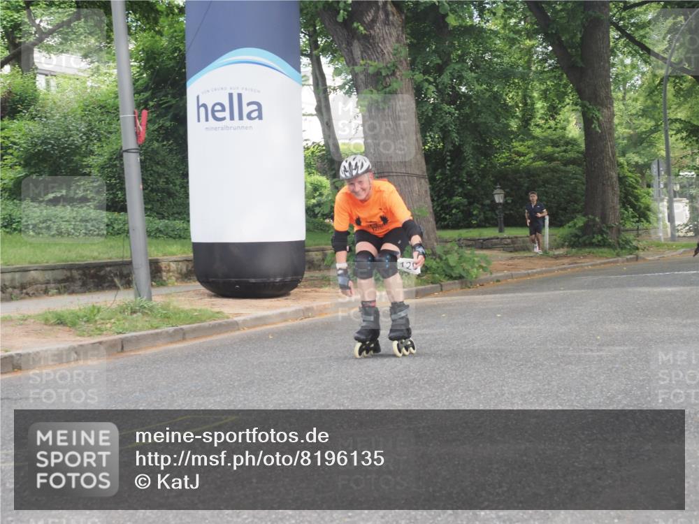 29.06.2025 - hella hamburg halbmarathon KatJ http://msf.ph/oto/8196135 29.06.2025 09:28:12 Zwischen KM18-KM19  meine-sportfotos.de