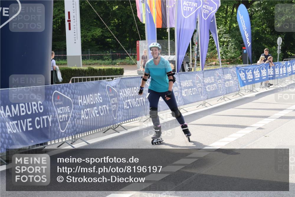 29.06.2025 - hella hamburg halbmarathon Strokosch-Dieckow http://msf.ph/oto/8196197 29.06.2025 09:40:51 Ziel 20022, 20098, 20531 meine-sportfotos.de